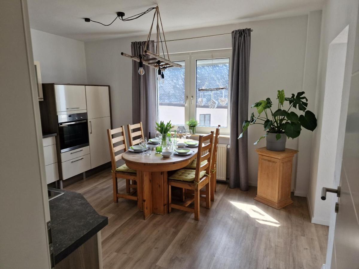 Ferienhaus Steigrhein Filsen المظهر الخارجي الصورة